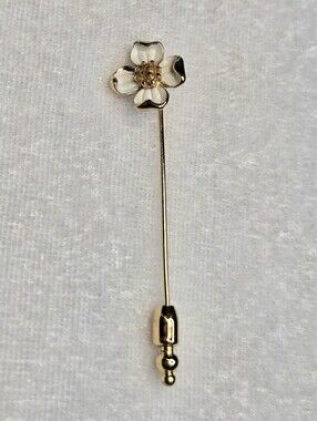 Vintage Crown Trifari Dogwood Stick Pin